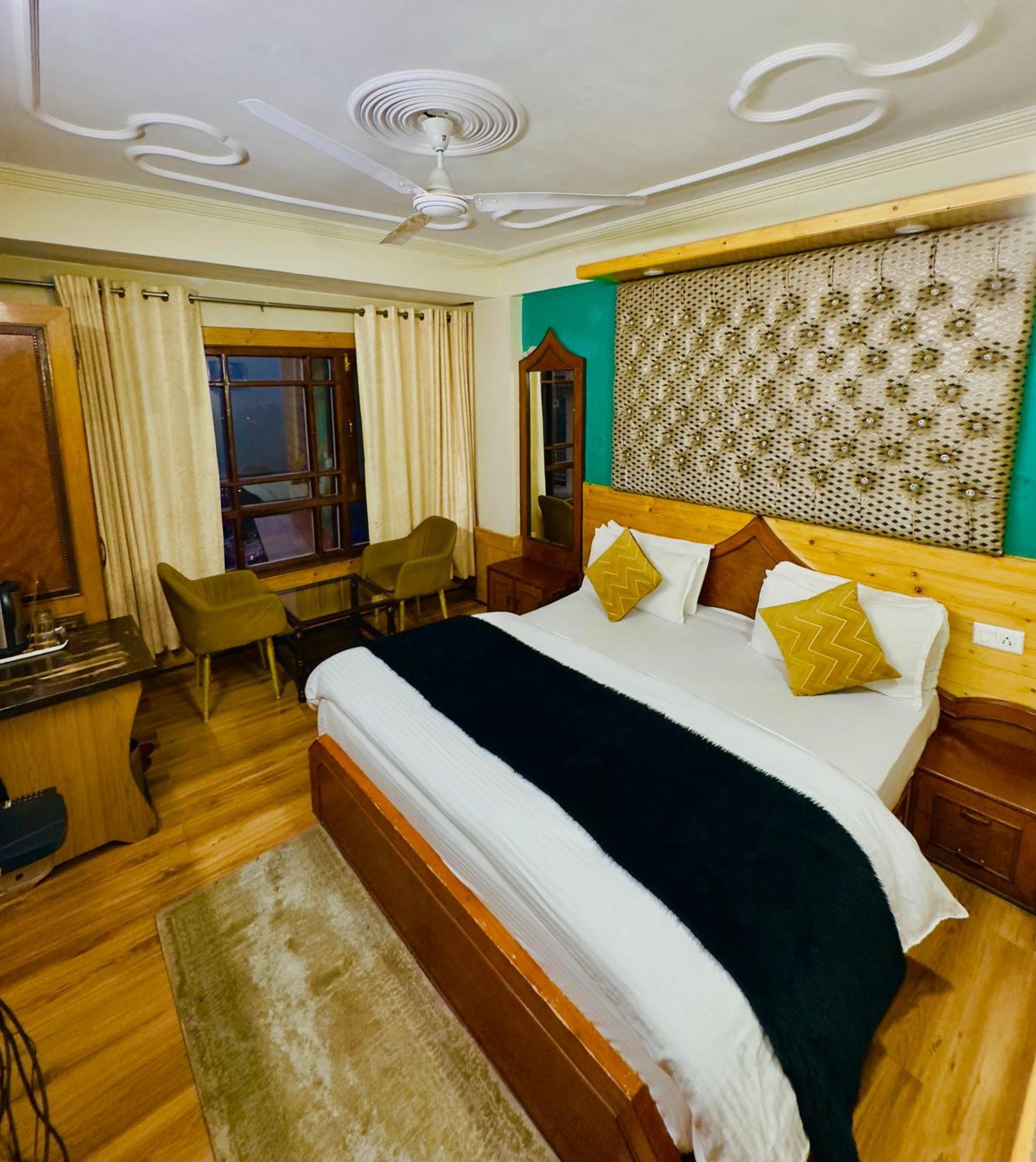 Hotel Apple Regency Shimla Exterior photo